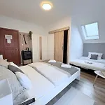 Budapest Airport Almaskert Panzio 4* Vecsés