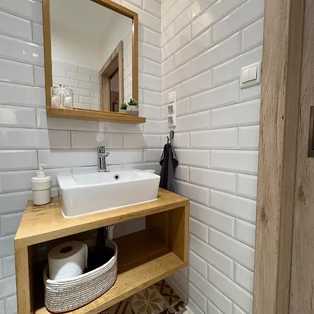 Frühstückspension Budapest Airport Almaskert Panzio 4*