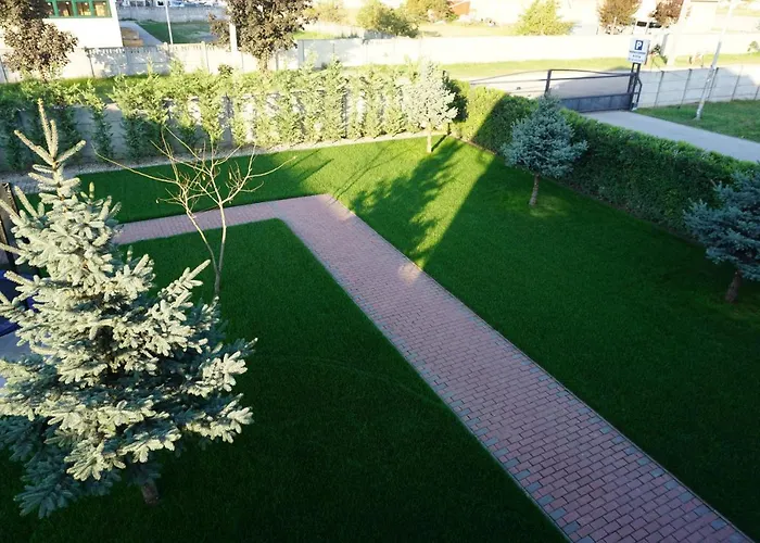 Bed & Breakfast Budapest Airport Almaskert Panzio 4*