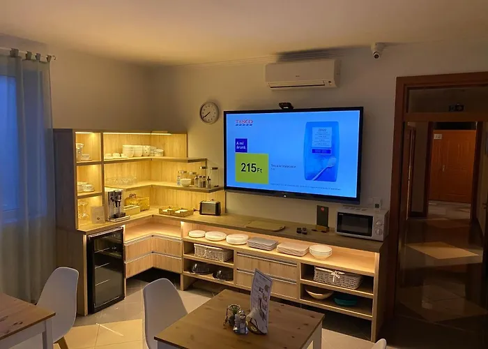 Bed & Breakfast Budapest Airport Almaskert Panzio 4*