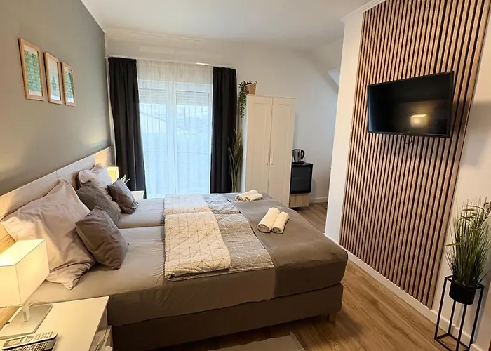 Bed & Breakfast Budapest Airport Almaskert Panzio Vecsés