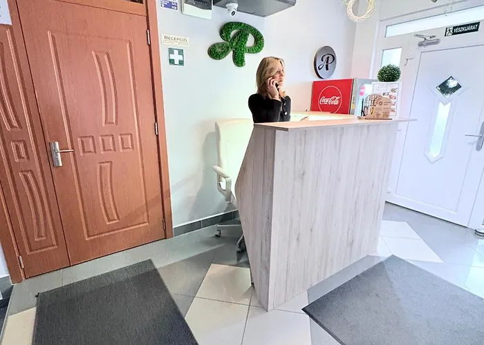 Budapest Airport Almaskert Panzio Bed & Breakfast Vecsés