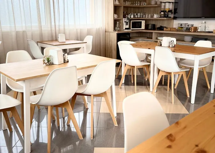 Bed & Breakfast Budapest Airport Almaskert Panzio 4*